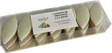 Charger l'image dans la galerie, calisson à la figue, figue blanche de Salernes, angèle confiserie, calisson