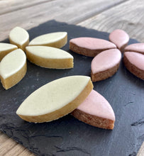 Charger l'image dans la galerie, CALISSONS DE PROVENCE à la Figue - réglette 160g