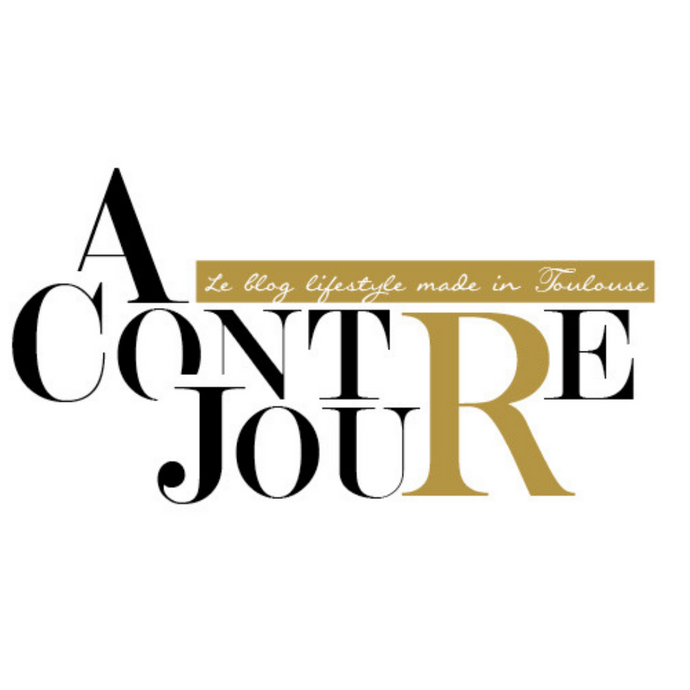 A CONTRE JOUR