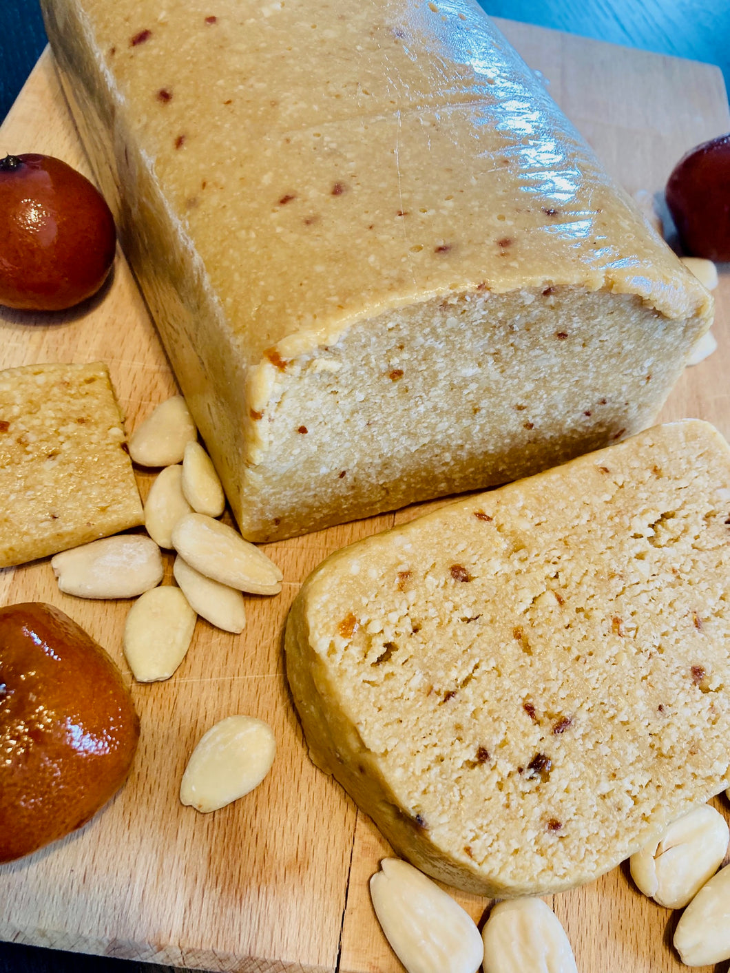 pate d'amande bio, pâte d'amande et clémentine, clémentine confite, angèle confiserie, amande bio, maspin , 