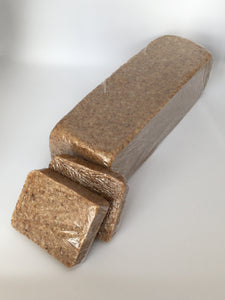 pate d'amande biologique 100% bio, sans gluten, vegan. barre énergétique. 60% d'amande complète